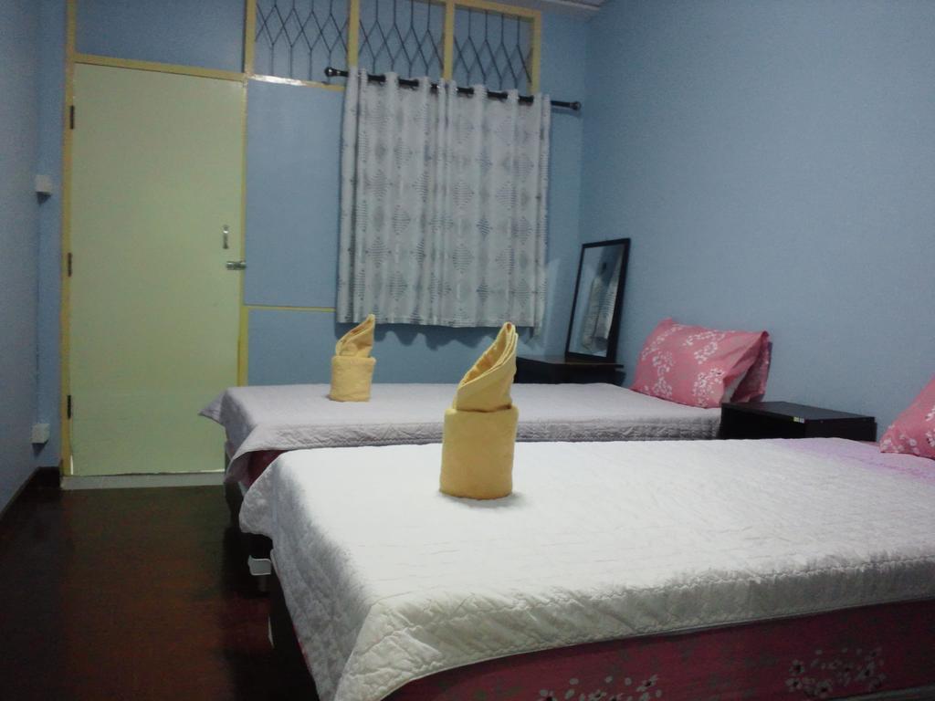 Nalin Guesthouse Chiang Mai Habitación foto